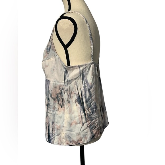 Danskin Women’s size Medium 2 piece Tie-Dye Sleepwear Set Stretchy Straps - Picture 4 of 14